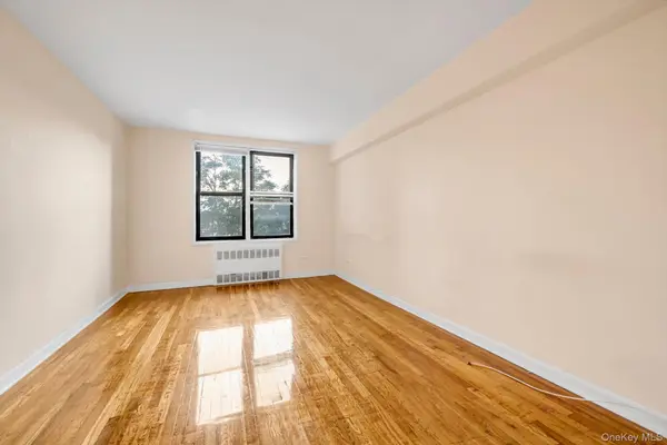 63-09 108 ST #3S, Forest Hills, NY 11375