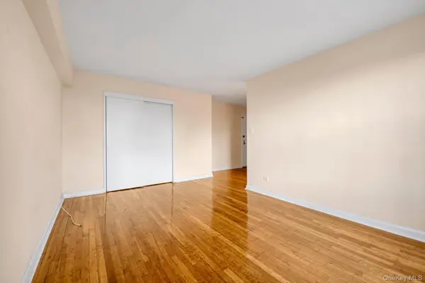 63-09 108 ST #3S, Forest Hills, NY 11375