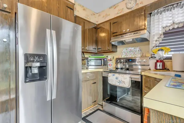 996 Merillon AVE, Westbury, NY 11590