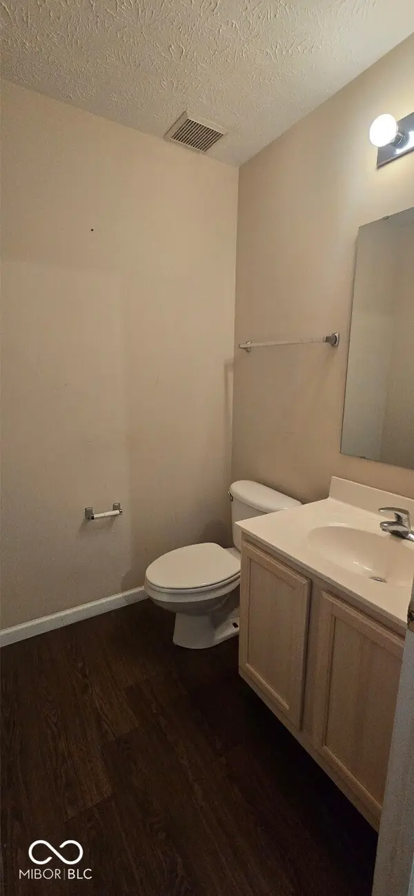 8422 Hague RD, Indianapolis, IN 46256