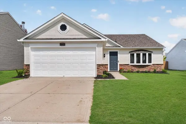10622 Crackling DR, Indianapolis, IN 46259