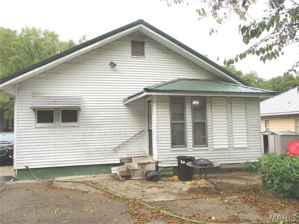 522 E Main ST, Sparta, IL 62286