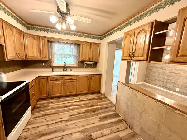 1059 Meadow LN, Colona, IL 61241