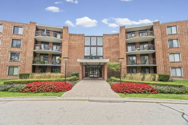 1505 E Central RD #216B, Arlington Heights, IL 60005