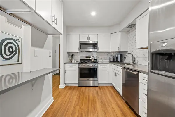 1230 Park AVE #210, Highland Park, IL 60035