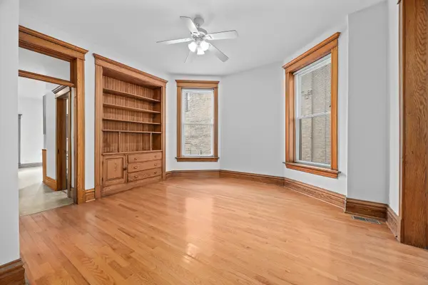 1357 N Maplewood AVE, Chicago, IL 60622