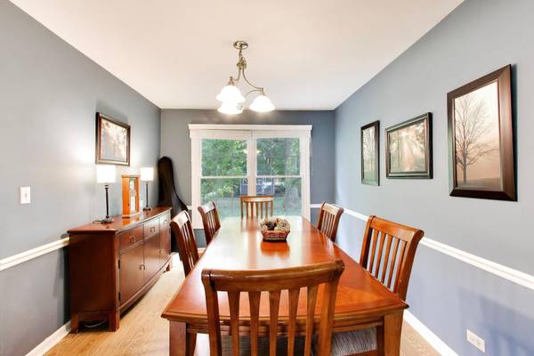 816 Canyon Run RD, Naperville, IL 60565