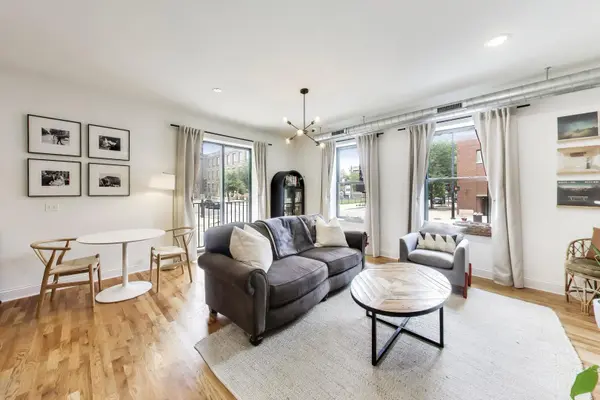 1659 W Addison ST #1, Chicago, IL 60613