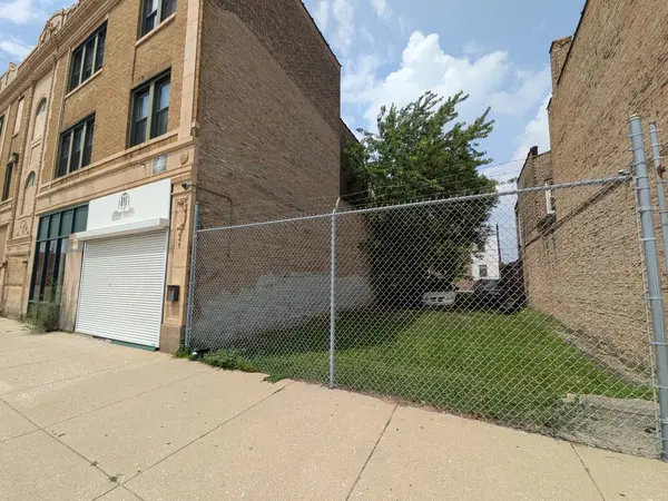 7850-7851 S CONSTANCE AVE, Chicago, IL 60617