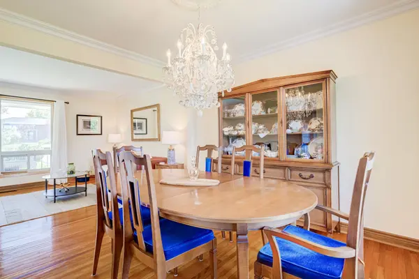 24 Joseph ST, Adjala-tosorontio, ON L0G 1L0