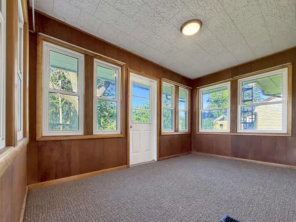 702 Mill ST, Traer, IA 50675
