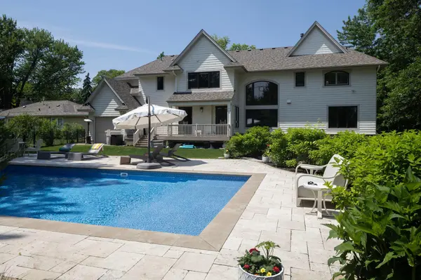 4913 W Sunnyslope RD, Edina, MN 55424