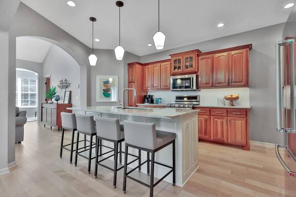 5245 108th AVE N, Brooklyn Park, MN 55443