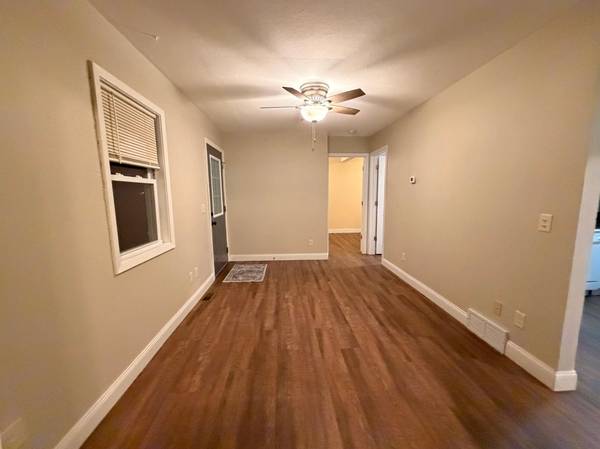 404 S 2nd ST, Marshall, MN 56258
