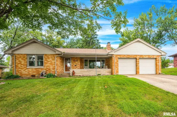 4019 N NORTH ST, Peoria, IL 61614