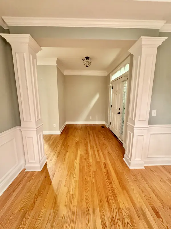 7176 Holt Run Dr, Nashville, TN 37211