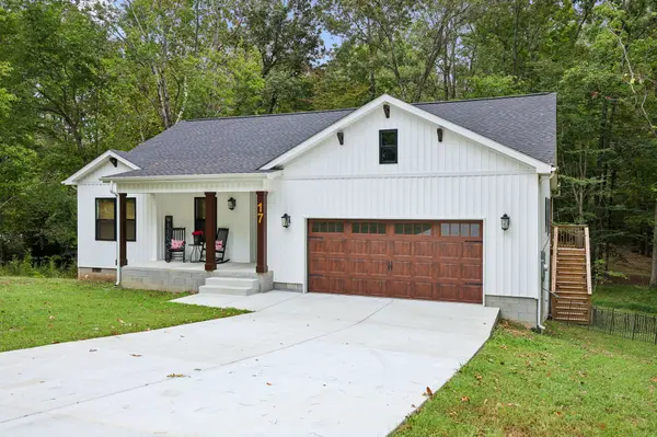 17 Fire Lake Dr, Manchester, TN 37355