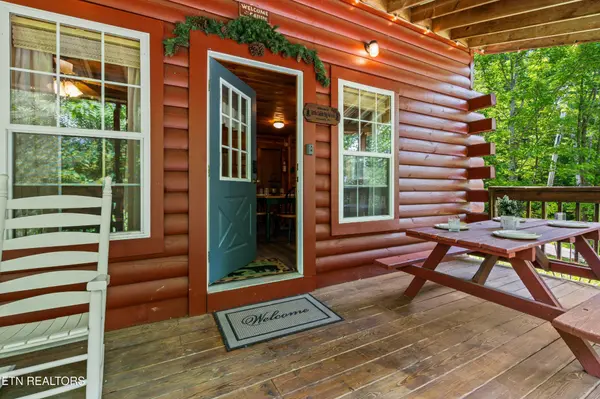 1830 Cherry View Lane, Pigeon Forge, TN 37876