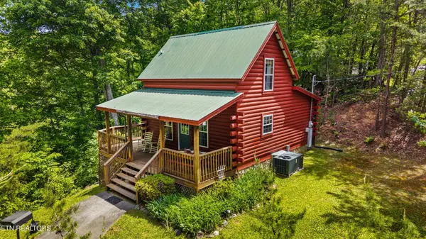 1830 Cherry View Lane, Pigeon Forge, TN 37876