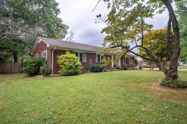 225 Caperton Ave, Lawrenceburg, TN 38464