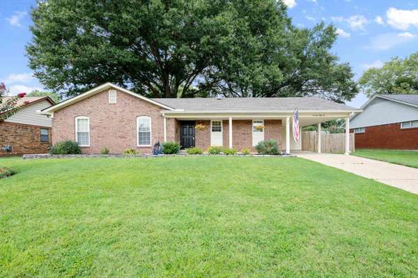 7052 DAWNHILL RD,  Bartlett,  TN 38135