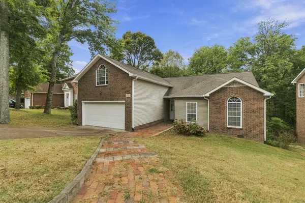 5849 Woodlands Ave, Nashville, TN 37211