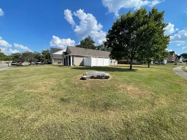 1007 Mallory Ln, Spring Hill, TN 37174