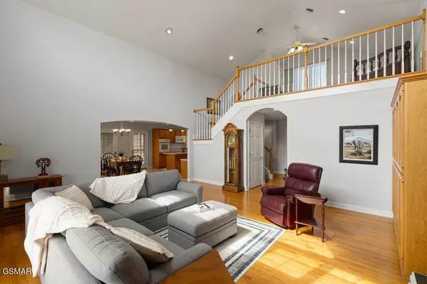 2723 Madison Ridge, Sevierville, TN 37876