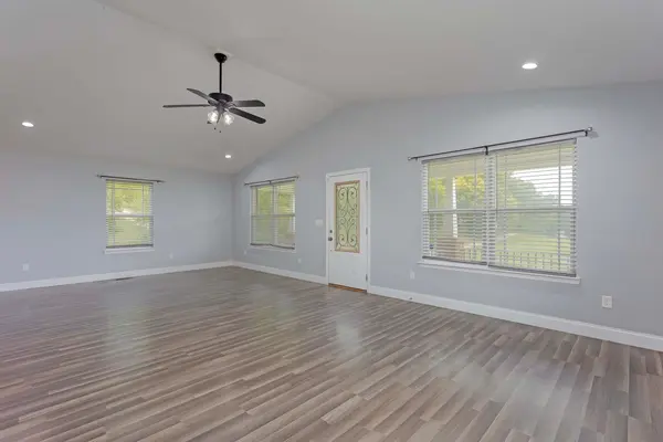 339 Foothills Dr, Dayton, TN 37321