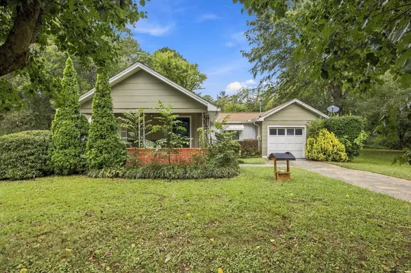 808 S Chattanooga Street, La Fayette, GA 30728