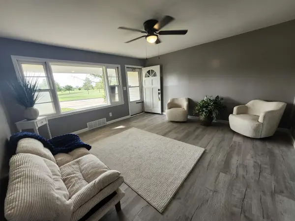 5908 E Kinkaid St, Wichita, KS 67218