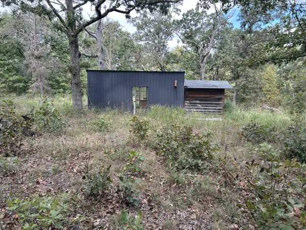 895 Partridge DR, Climax Springs, MO 65324