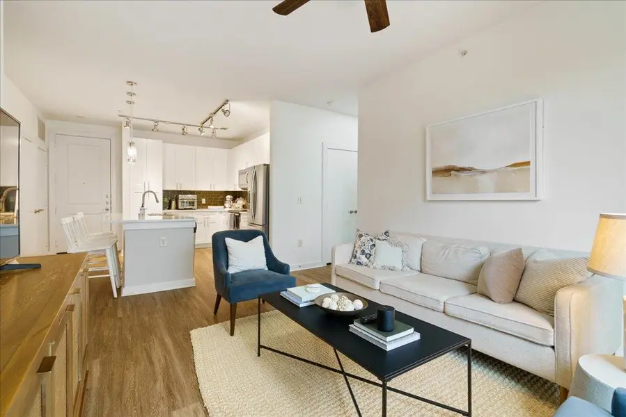 1900 Barton Springs RD #4029, Austin, TX 78704