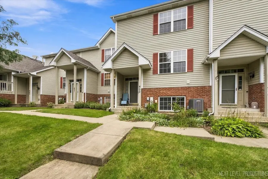 453 E Willow ST #453, Elburn, IL 60119