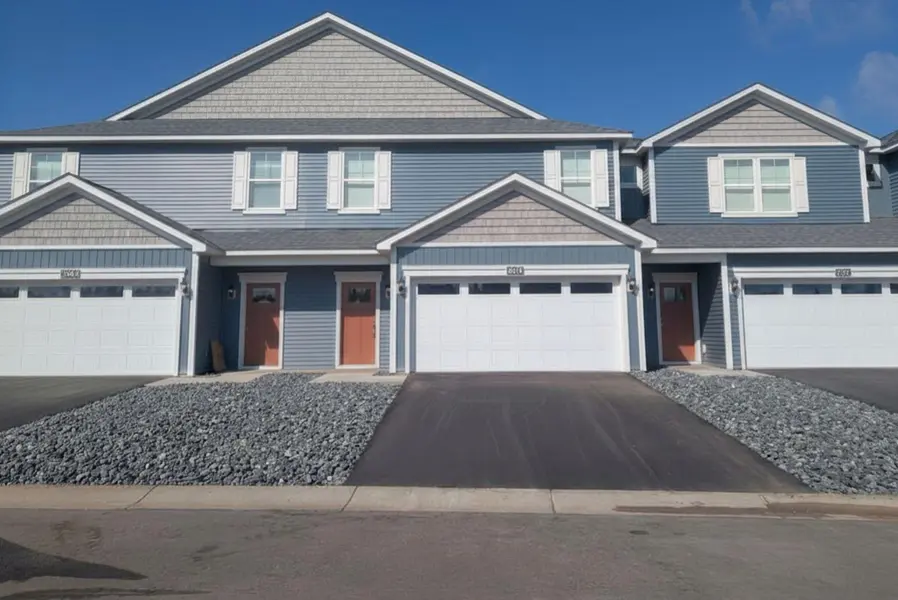 5479 Fall Meadow TRL, North Branch, MN 55056