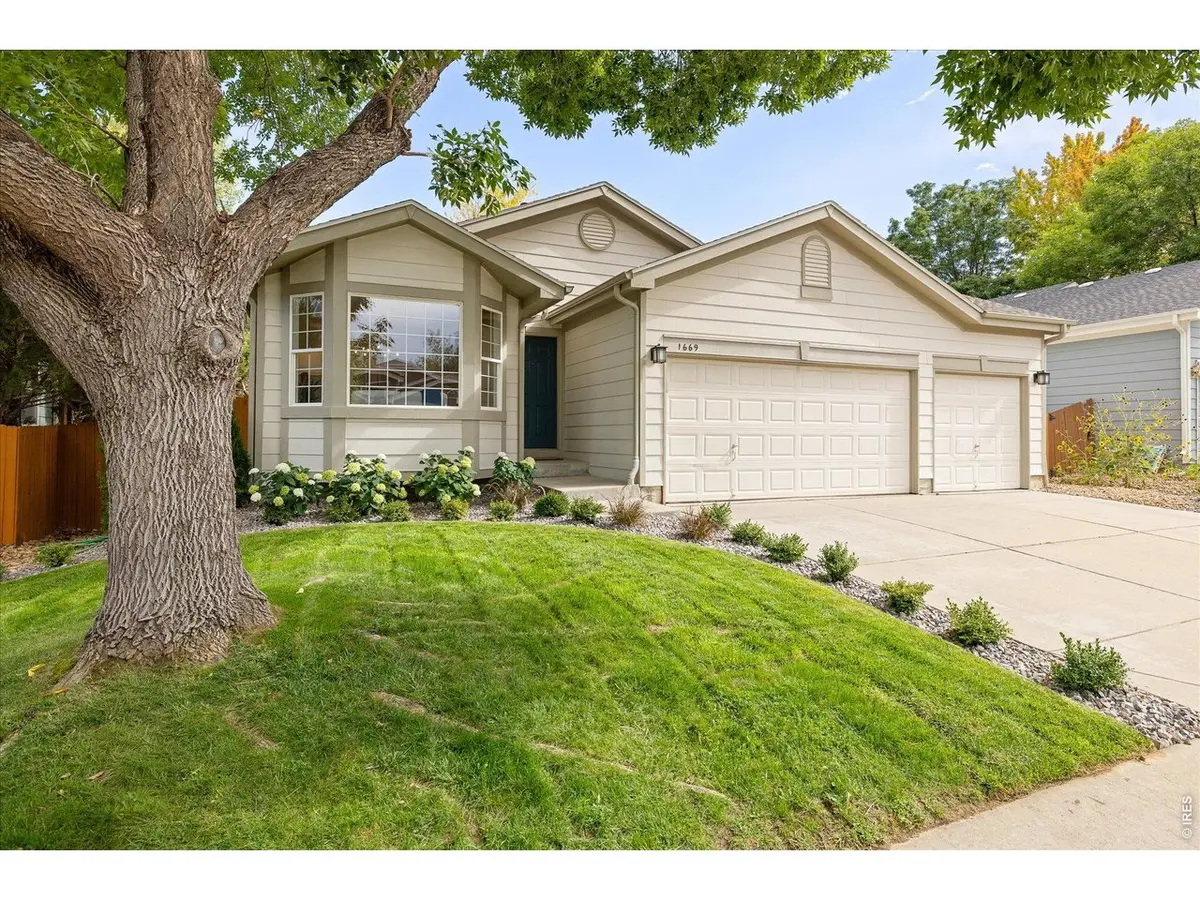 1669 Maccullen, Erie, CO 80516