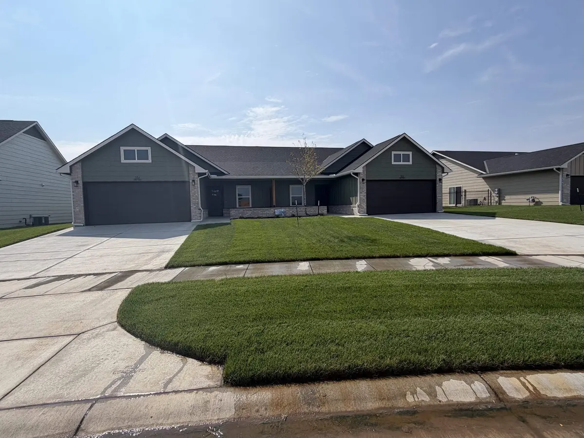 761 N Wheatland St, Wichita, KS 67235