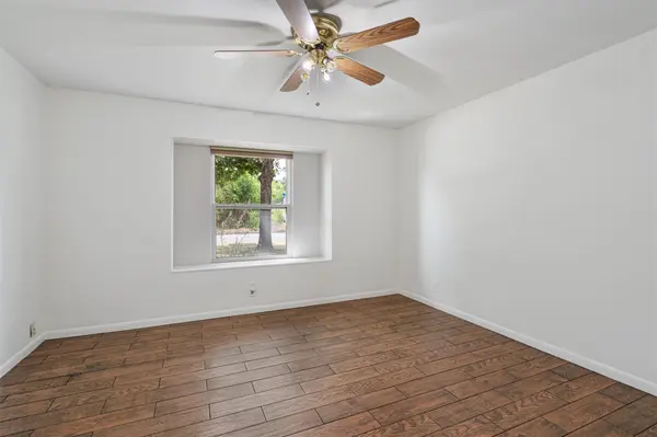 1705 Golden Vista DR, Georgetown, TX 78628