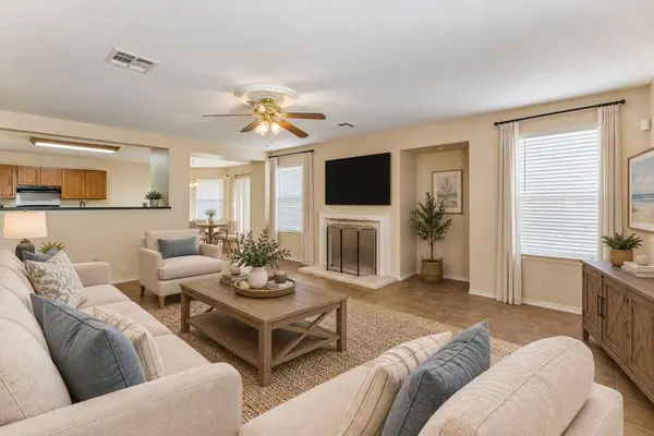 111 Burnet Forest CV, Elgin, TX 78621