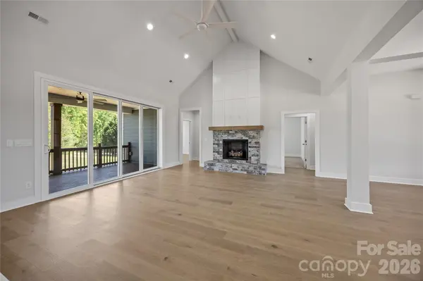 395 New Salem RD, Statesville, NC 28625