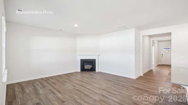 211 Mary Locke WAY, Statesville, NC 28677