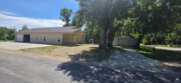 611 N 4th ST, Westmoreland, KS 66549