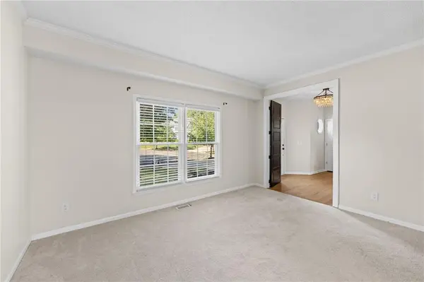 13001 Slater ST, Overland Park, KS 66213