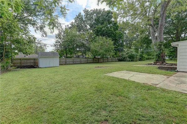 9409 E 65TH ST, Raytown, MO 64133