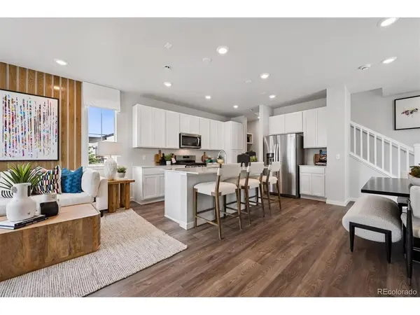 4553 N Versailles, Aurora, CO 80019