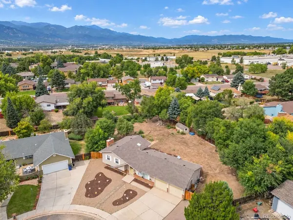 4020 Manzana, Colorado Springs, CO 80911