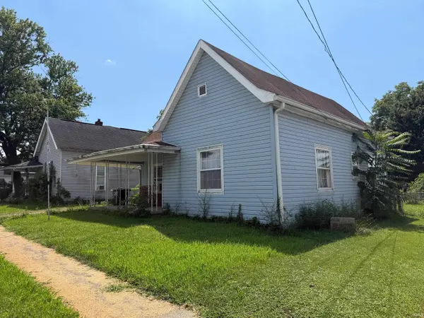 1033 O ST, Bedford, IN 47421-2813