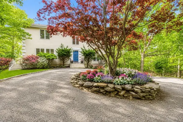 3645 and 3651 Soundview AVE, Peconic, NY 11958