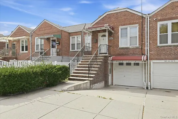 87-68 Little Neck Pkwy, Floral Park, NY 11001