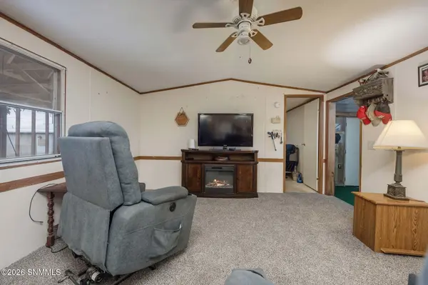 312 Rebecca DR, Chaparral, NM 88081